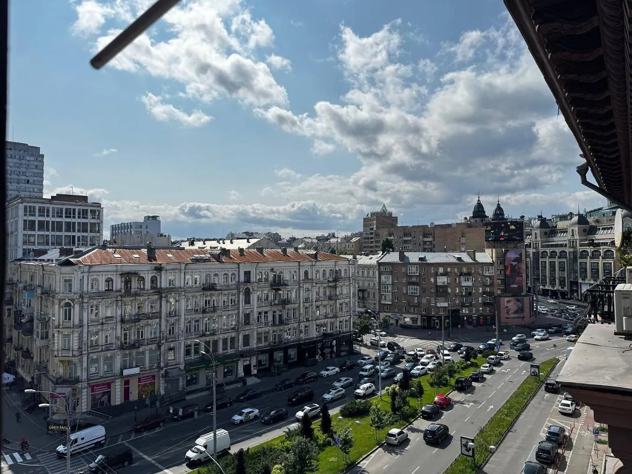 Сучасні 3-Кімнатні Апартаменти, Метро Палац Спорту Kyiv Apartment